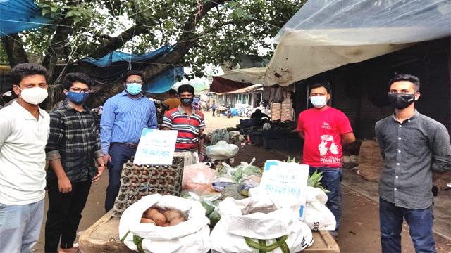 বাঘায় করোনা আক্রান্ত পরিবারের মাঝে খাদ্য সামগ্রী বিতরণ