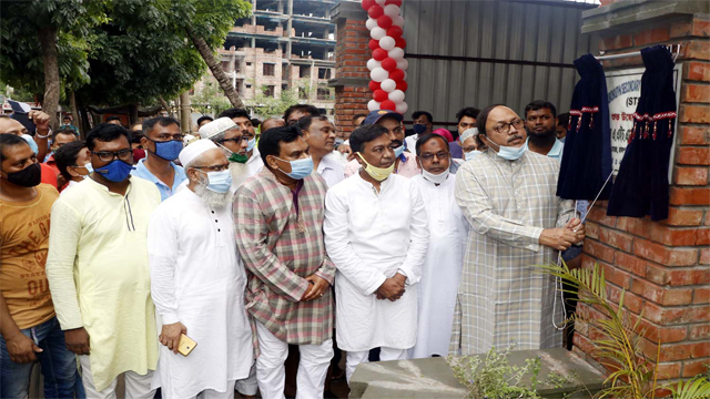 রাসিকের বর্জ্য ব্যবস্থাপনার  সেকেন্ডারী ট্রান্সফার স্টেশন উদ্বোধন  