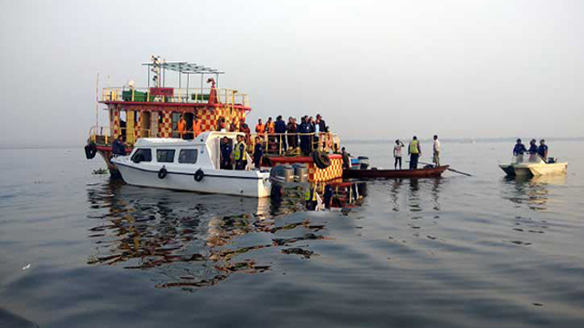 গুমাই নদীতে ট্রলারডুবি : ১০ মরদেহ উদ্ধার