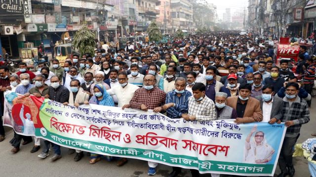 'ভাস্কর্য ভেঙ্গে বাঙ্গালীর হৃদয় থেকে বঙ্গবন্ধুকে মুছে ফেলা যাবে না'