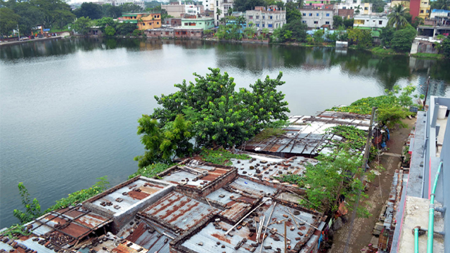 কৌশলে দখল হচ্ছে রাজশাহী টি.বি. হাসপাতাল পুকুর