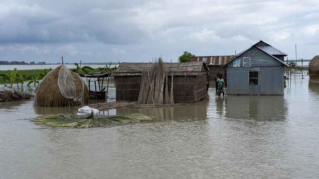 ১২ জেলায় বন্যা পরিস্থিতির অবনতির শঙ্কা