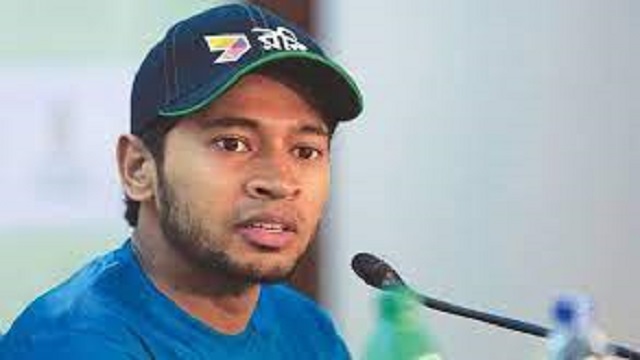  'আয়নায় মুখ' দেখার যে ব্যাখ্যা দিলেন মুশফিক