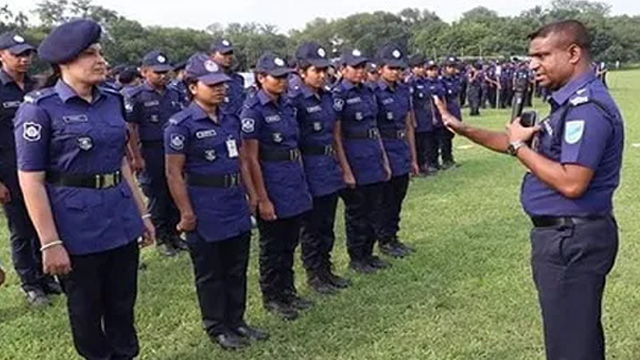 পুলিশে নিয়োগ হবে ১০ হাজার কনস্টেবল